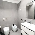 Akita بيت ضيافة باري