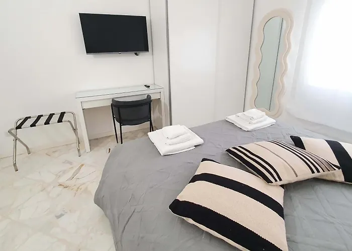 Akita بيت ضيافة باري